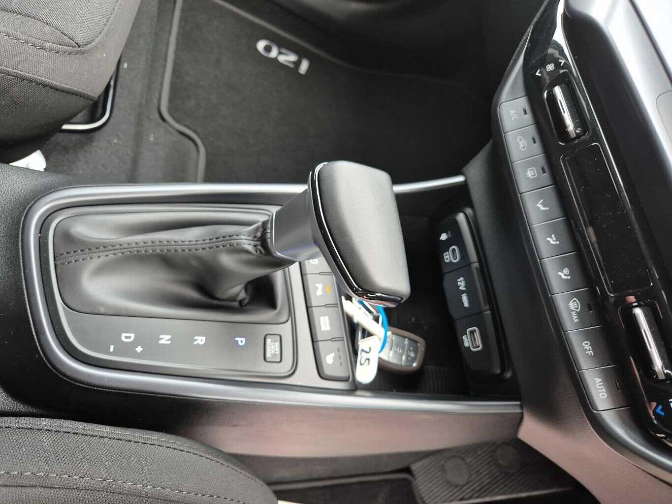 Used Hyundai i20 2025 for sale - 76214643: Photo 8