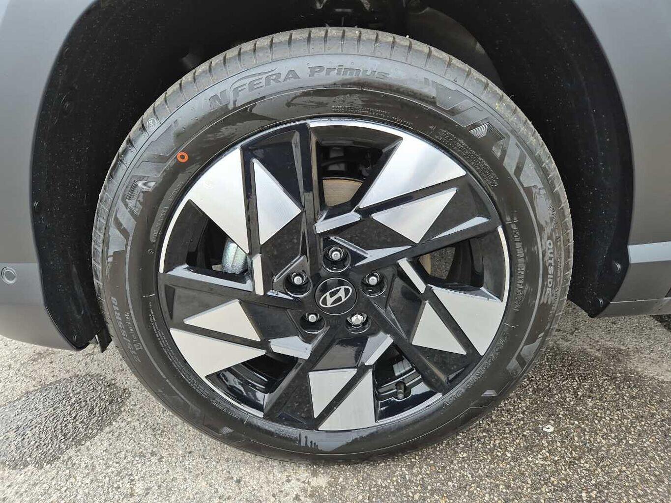 Used Hyundai KONA 2025 for sale - 76294670: Photo 5