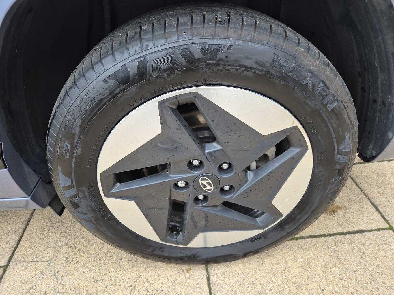 Used Hyundai KONA 2024 for sale - 76989944: Photo 5