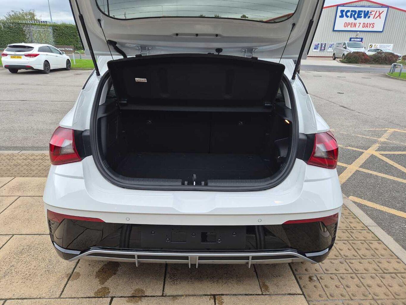 Used Hyundai i20 2025 for sale - 76988725: Photo 9