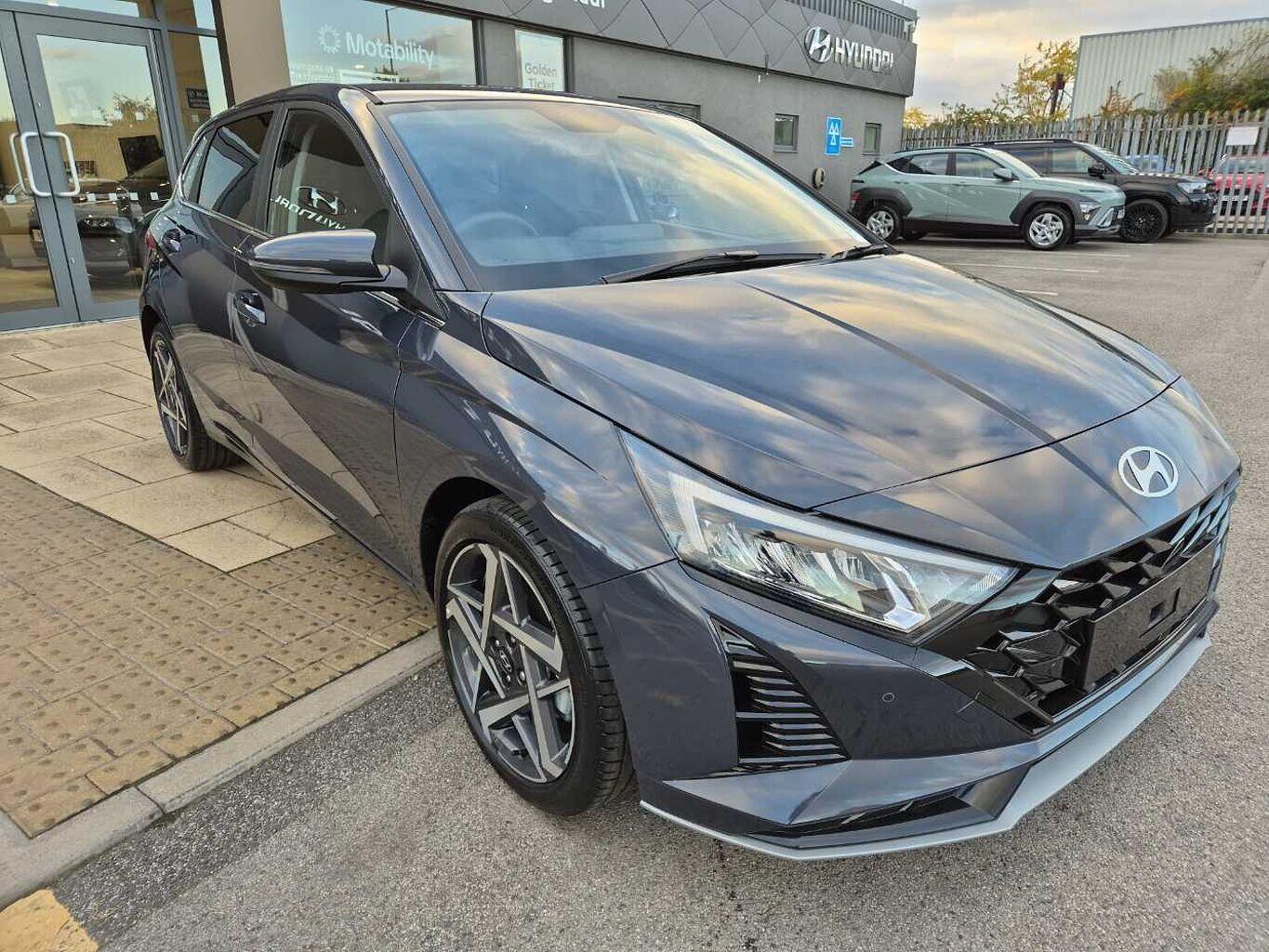 Used Hyundai i20 2025 for sale - 76215588: Photo 1