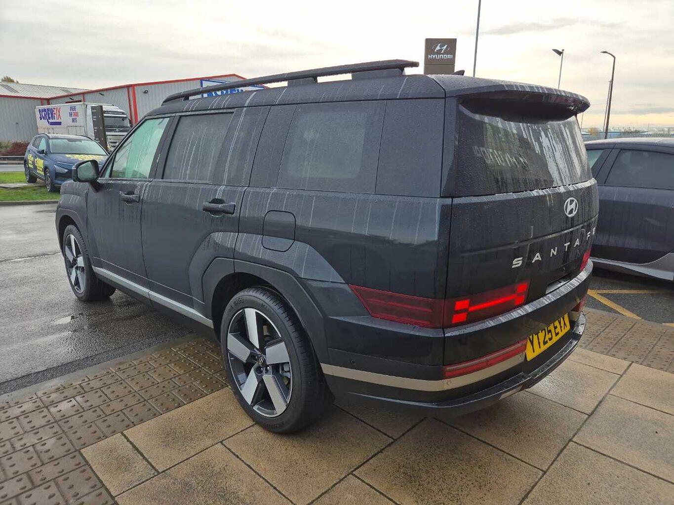 Used Hyundai Santa Fe 2025 for sale - 76425200: Photo 3