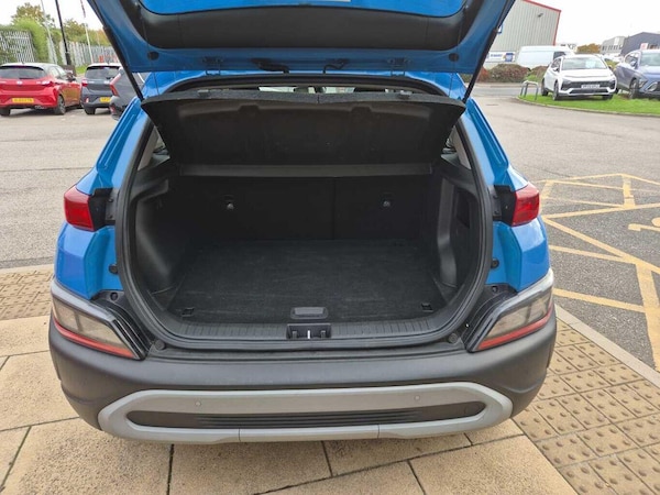 Used Hyundai KONA 2022 for sale - 76306535: Photo 9