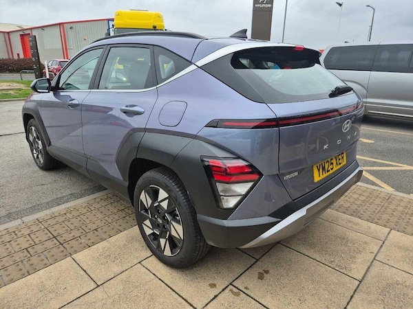 Used Hyundai KONA 2025 for sale - 76283052: Photo 3