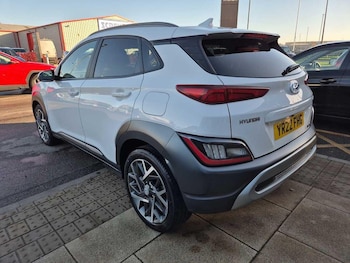 Used Hyundai KONA 2022 for sale - 76801652: Photo