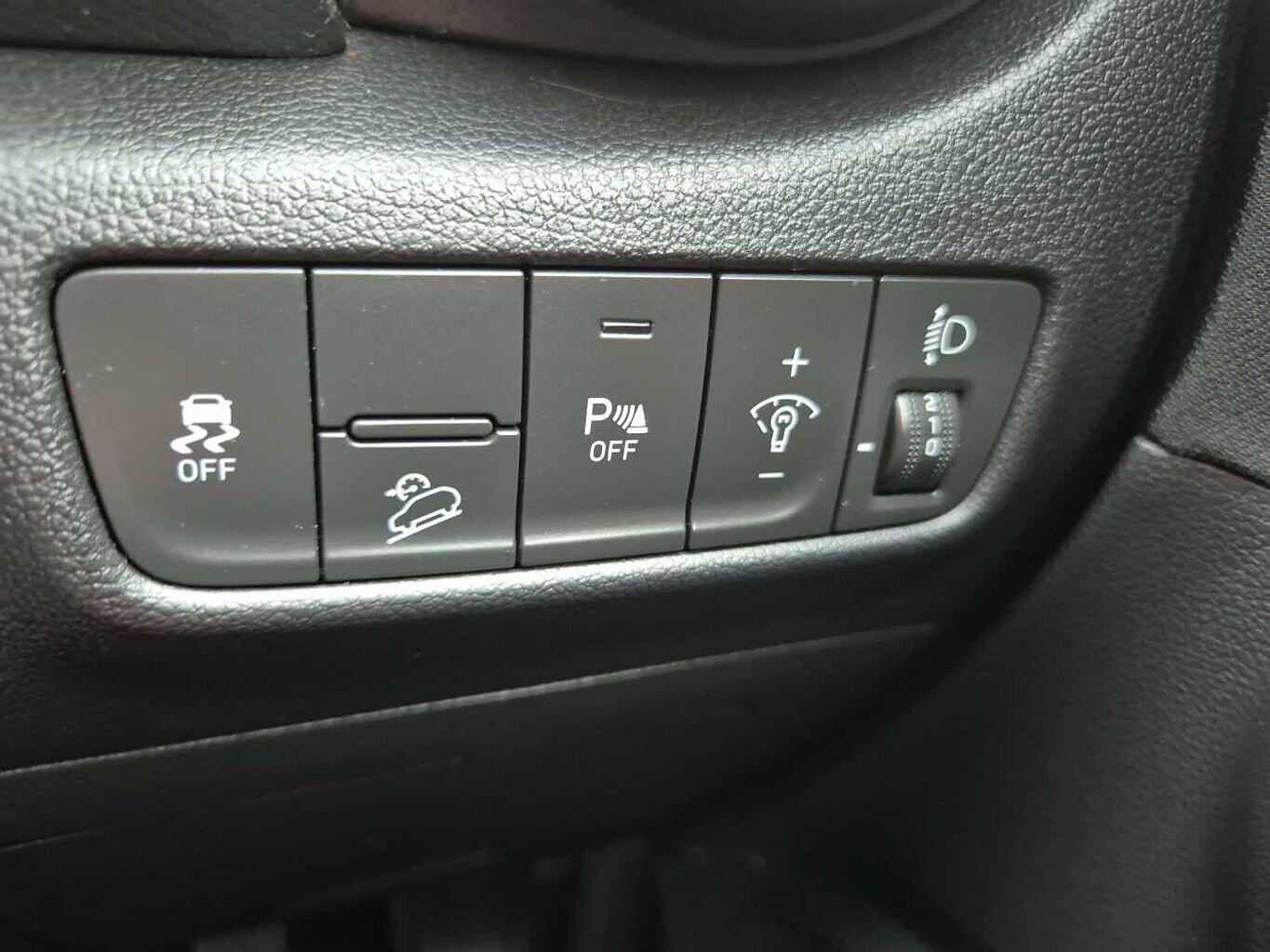 Used Hyundai KONA 2023 for sale - 76307402: Photo 20