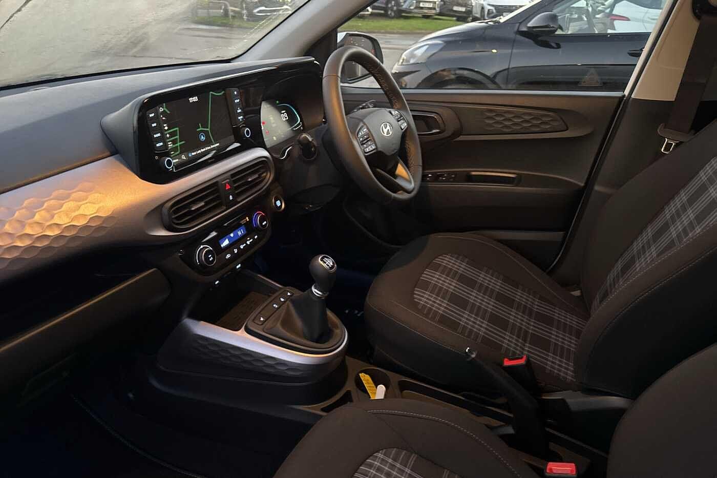 Used Hyundai i10 2025 for sale - 77015989: Photo 2