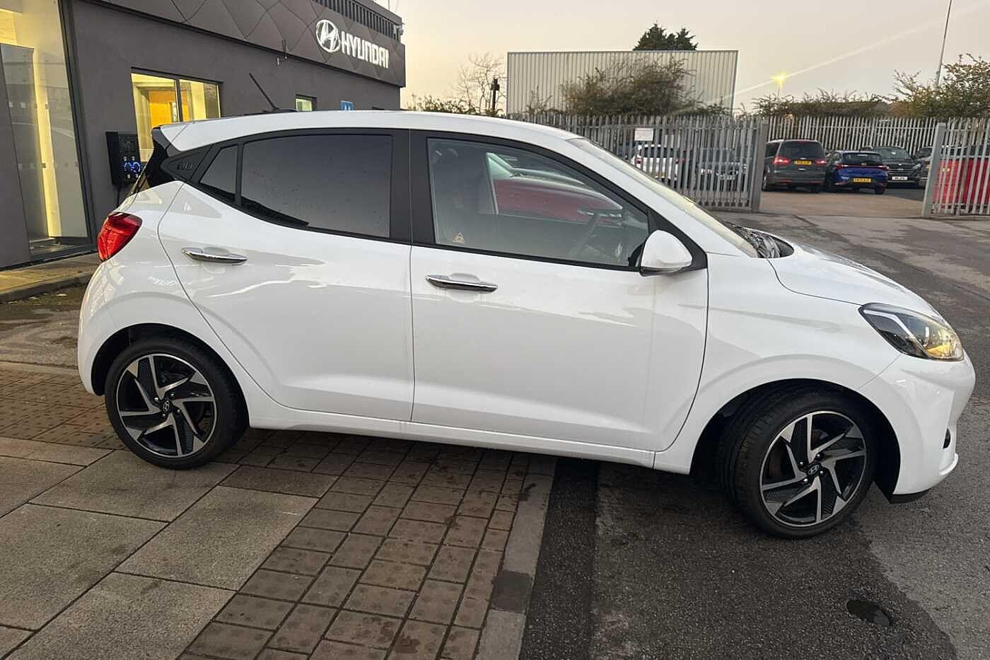 Used Hyundai i10 2025 for sale - 77015989: Photo 4