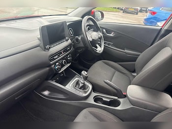 Used Hyundai KONA 2022 for sale - 76802236: Photo