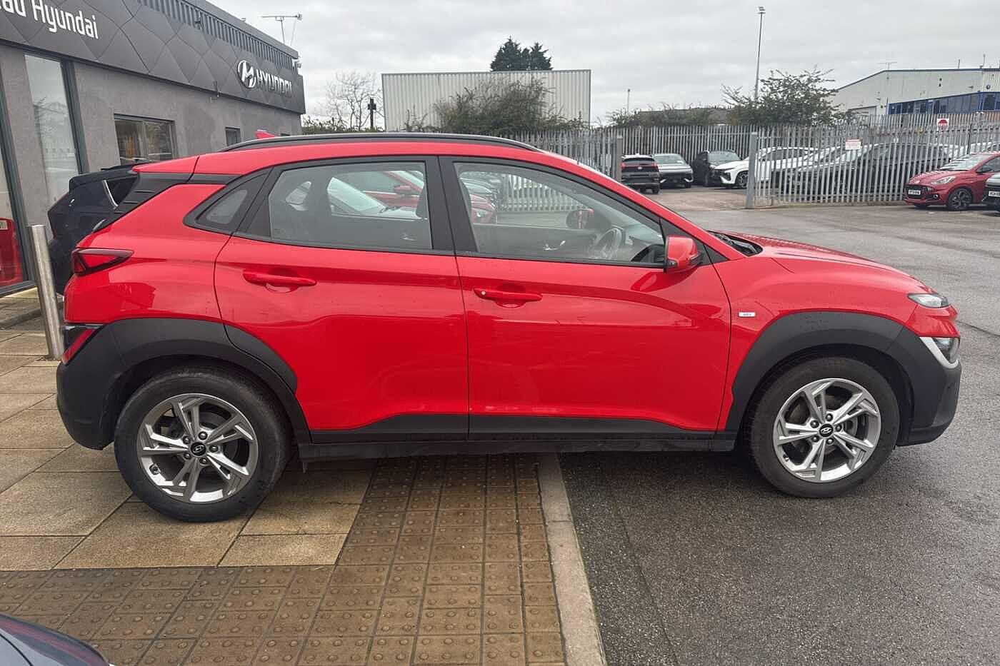 Used Hyundai KONA 2022 for sale - 76802236: Photo 4