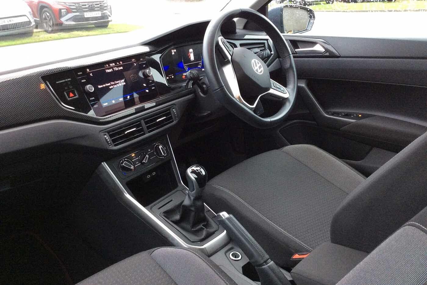 Used Volkswagen Polo 2023 for sale - 76800871: Photo 2