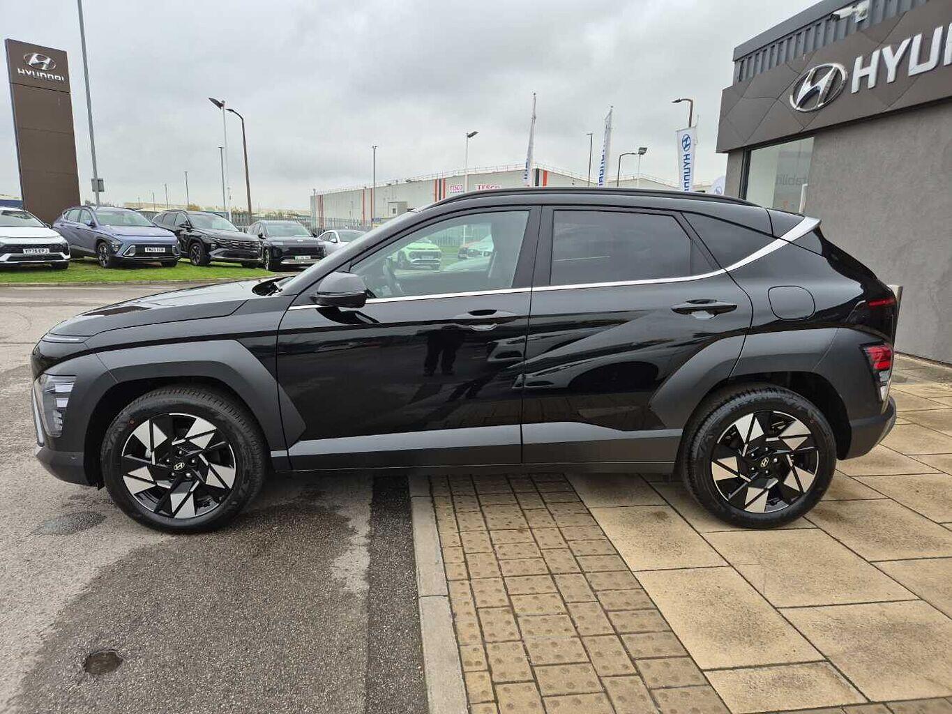 Used Hyundai KONA 2025 for sale - 76991281: Photo 4