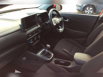 Used Hyundai KONA 2022 for sale - 76801655: Photo