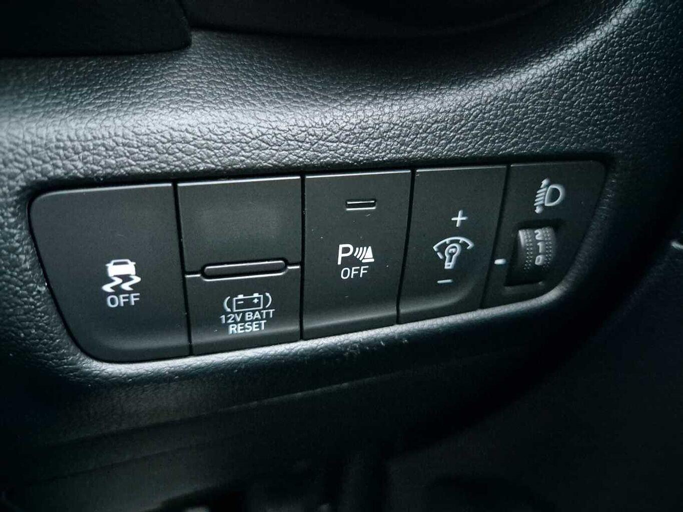 Used Hyundai KONA 2022 for sale - 76472332: Photo 20