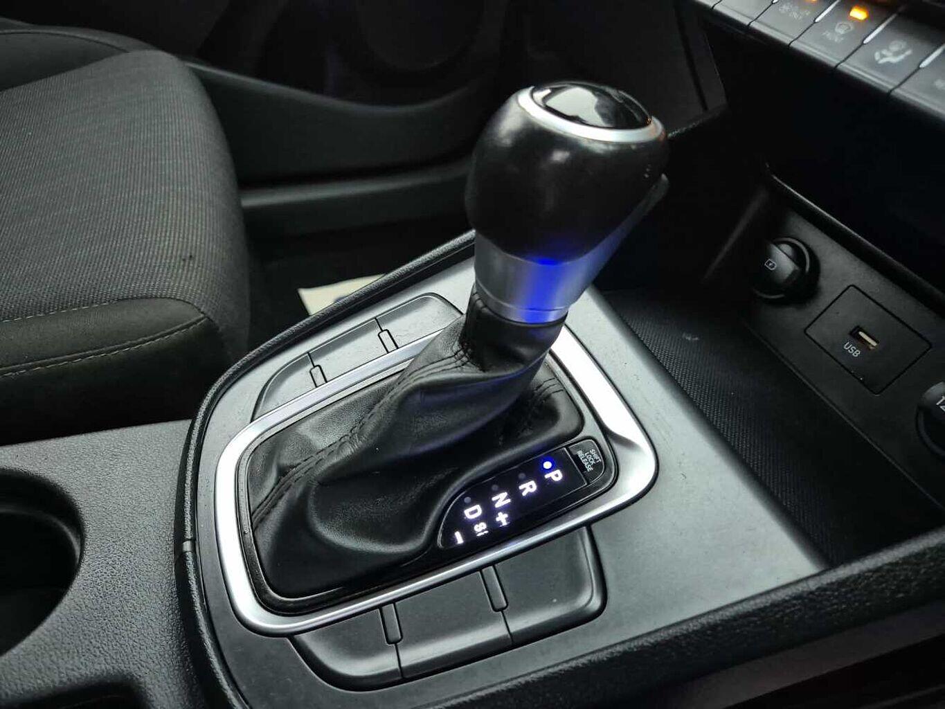 Used Hyundai KONA 2022 for sale - 76472332: Photo 8