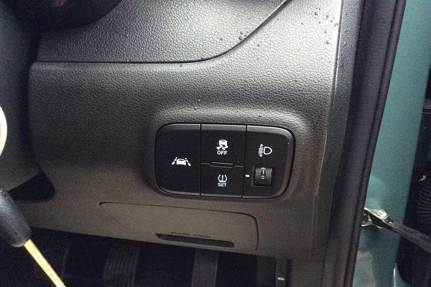 Used Hyundai i10 2022 for sale - 77203156: Photo 20