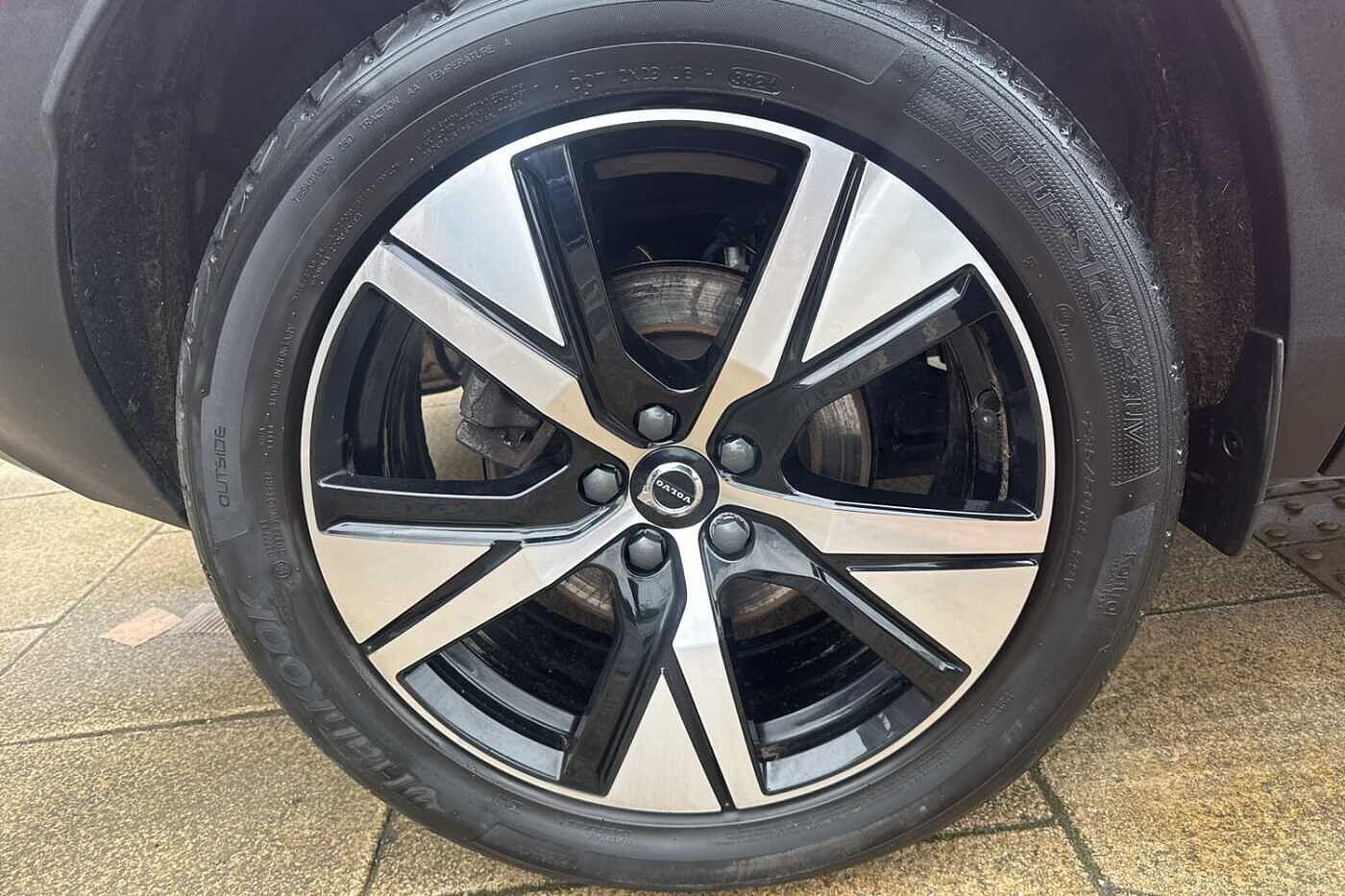 Used Volvo XC40 2021 for sale - 76965342: Photo 5