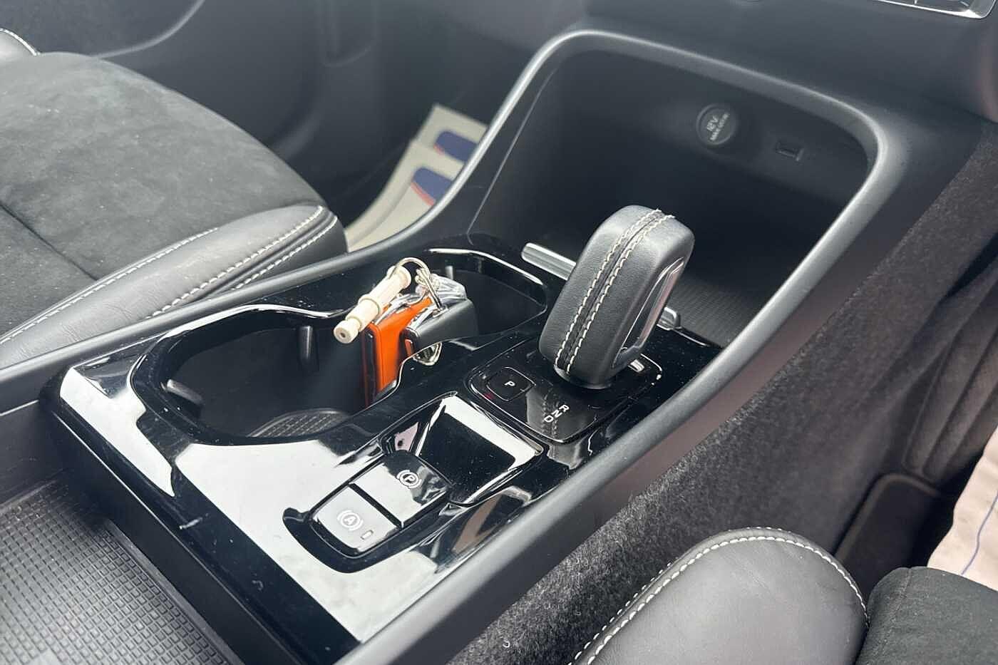 Used Volvo XC40 2021 for sale - 76965342: Photo 8