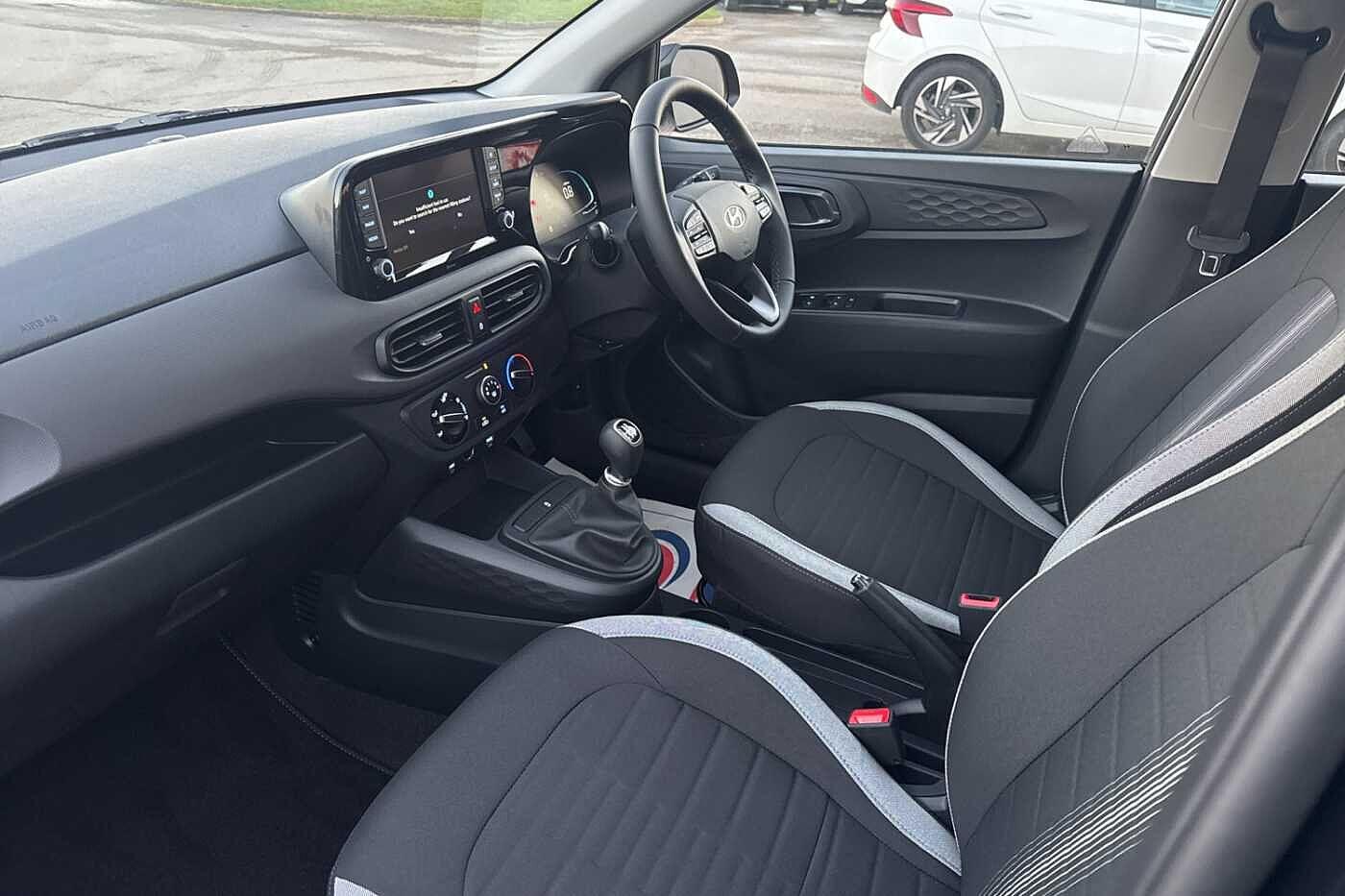 Used Hyundai i10 for sale - 77016815: Photo 2