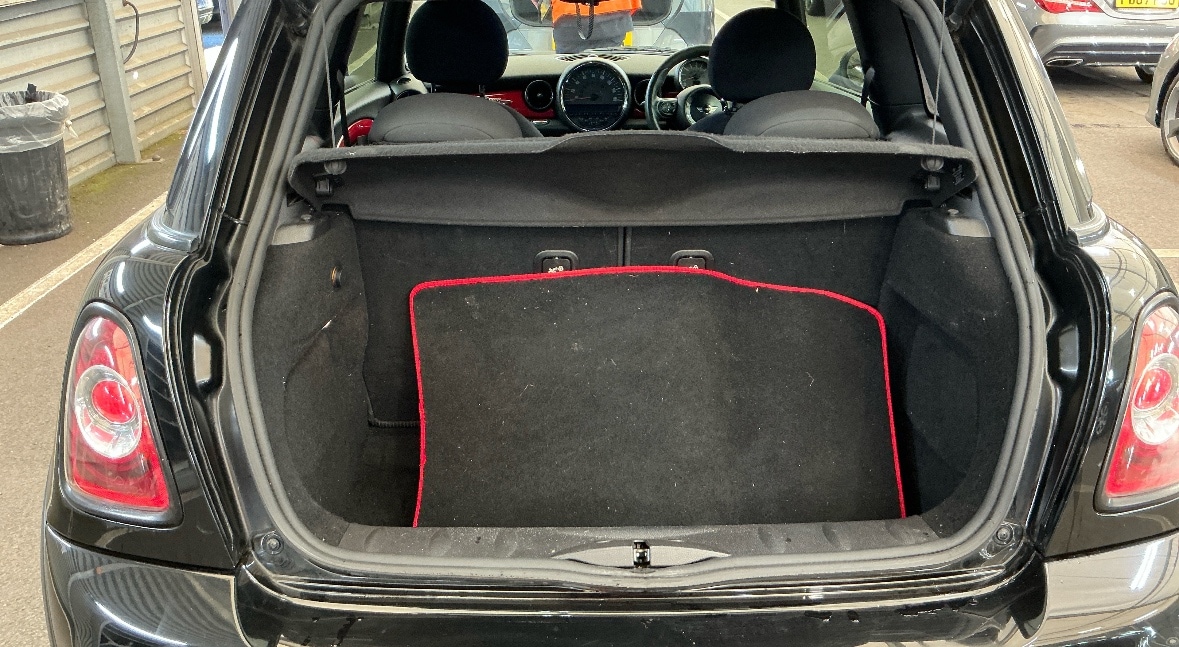 Used MINI Hatch 2010 for sale - 77826046: Photo 11