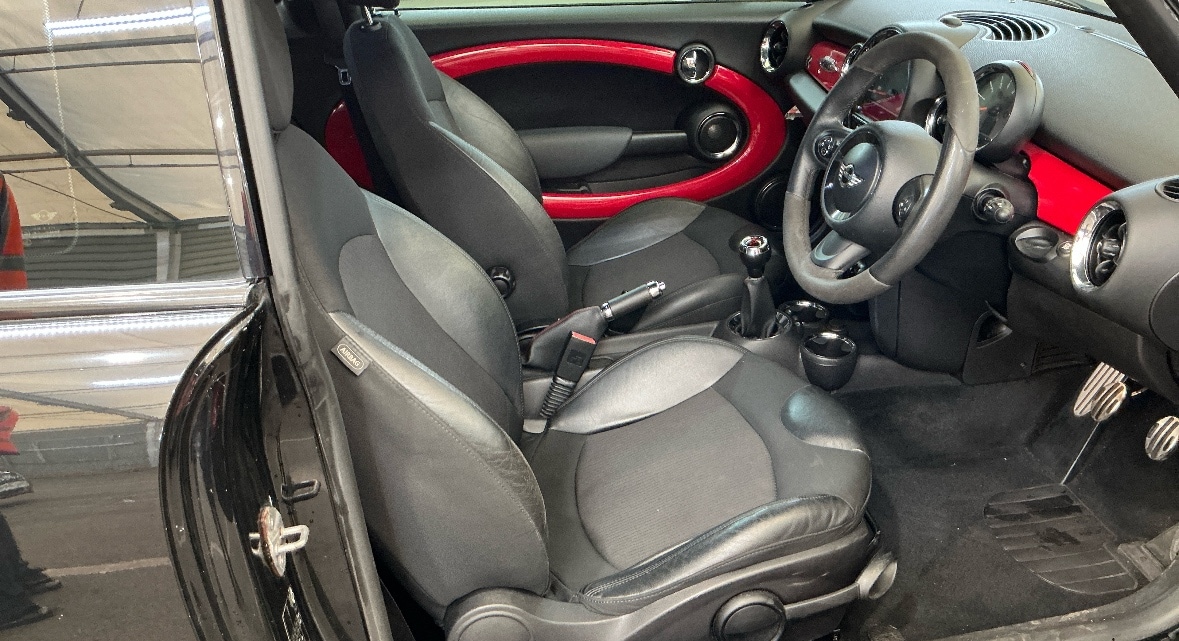 Used MINI Hatch 2010 for sale - 77826046: Photo 9