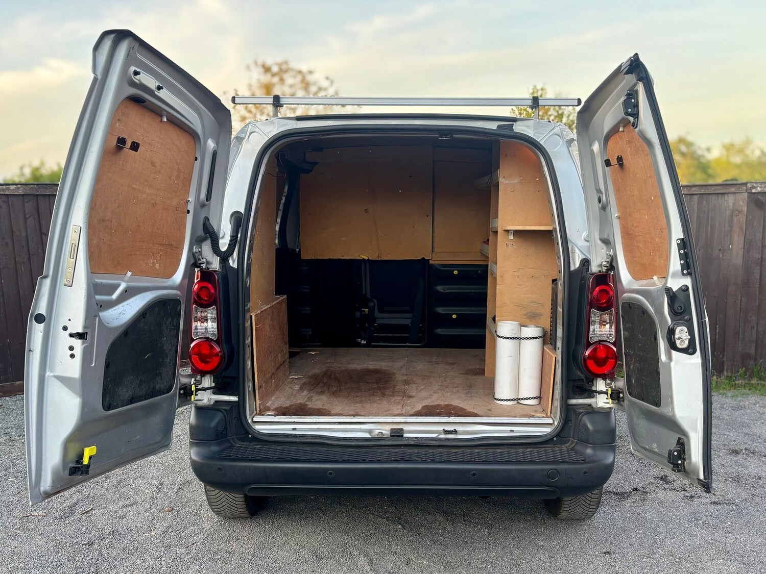 Used Peugeot Partner 2015 for sale - 77528120: Photo 10