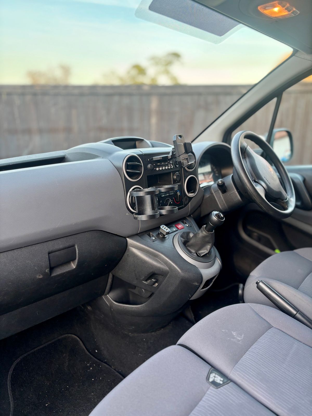 Used Peugeot Partner 2015 for sale - 77528120: Photo 15