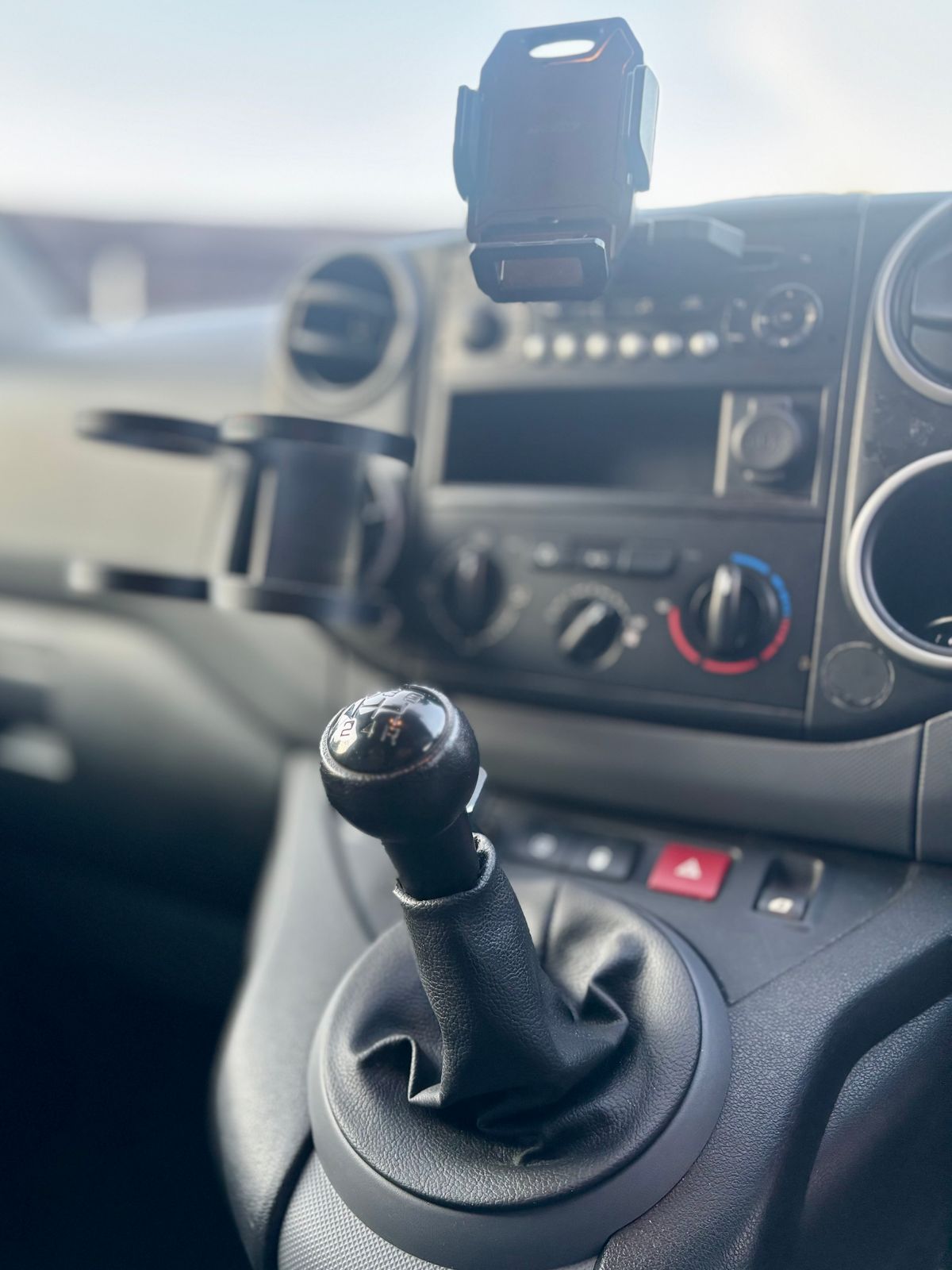 Used Peugeot Partner 2015 for sale - 77528120: Photo 17