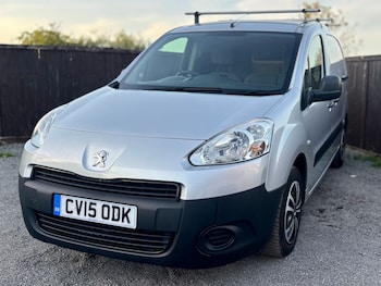 Used Peugeot Partner 2015 for sale - 77528120: Photo