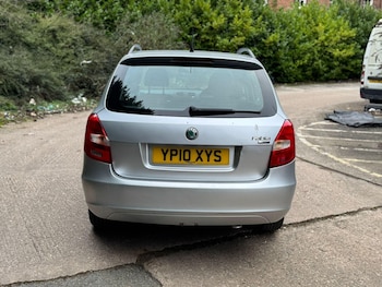 Used Skoda Fabia 2010 for sale - 77074769: Photo