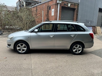 Used Skoda Fabia 2010 for sale - 77074769: Photo