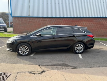 Used Hyundai i40 2016 for sale - 76498441: Photo