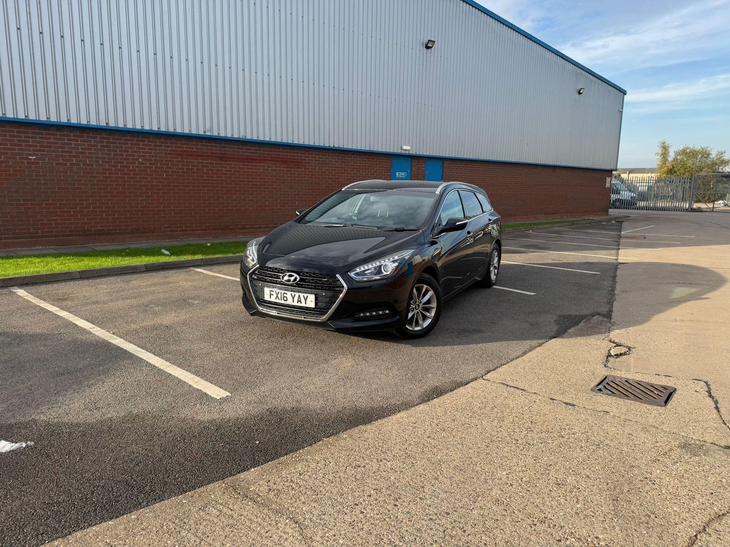 Used Hyundai i40 2016 for sale - 76498441: Photo 8