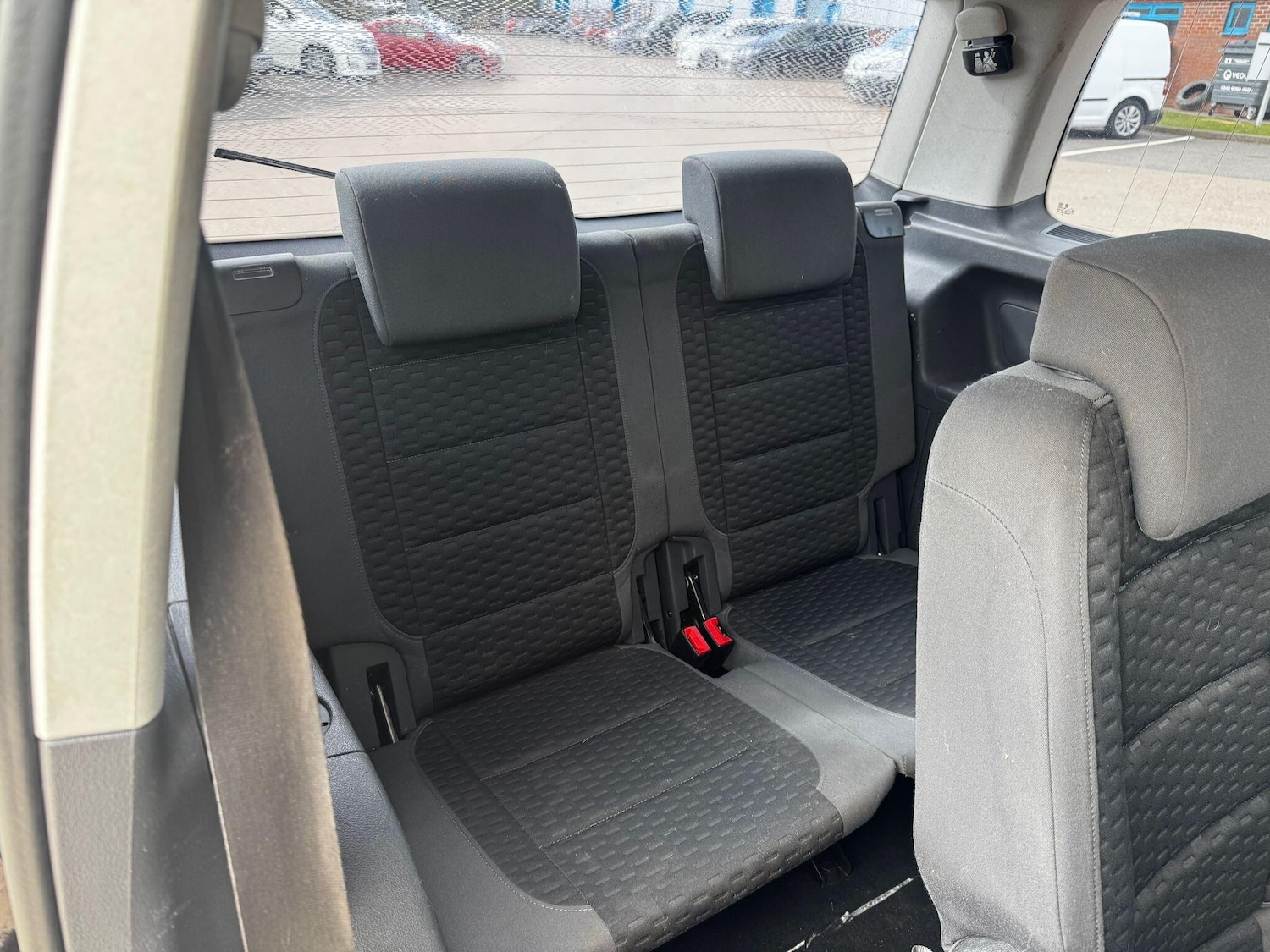 Used Volkswagen Touran 2009 for sale - 78085991: Photo 14