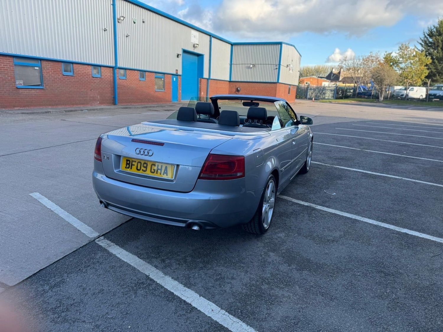 Used Audi A4 2009 for sale - 76389388: Photo 10