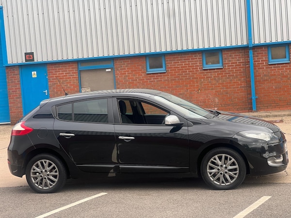 Used Renault Megane 2013 for sale - 76214197: Photo 16