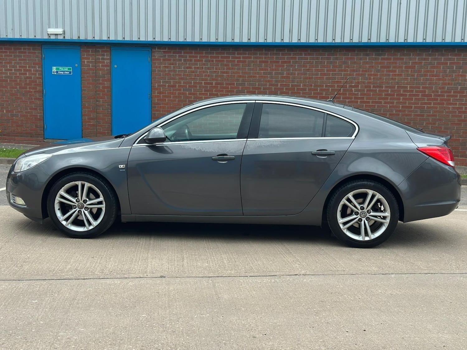 Used Vauxhall Insignia 2011 for sale - 76550046: Photo 11