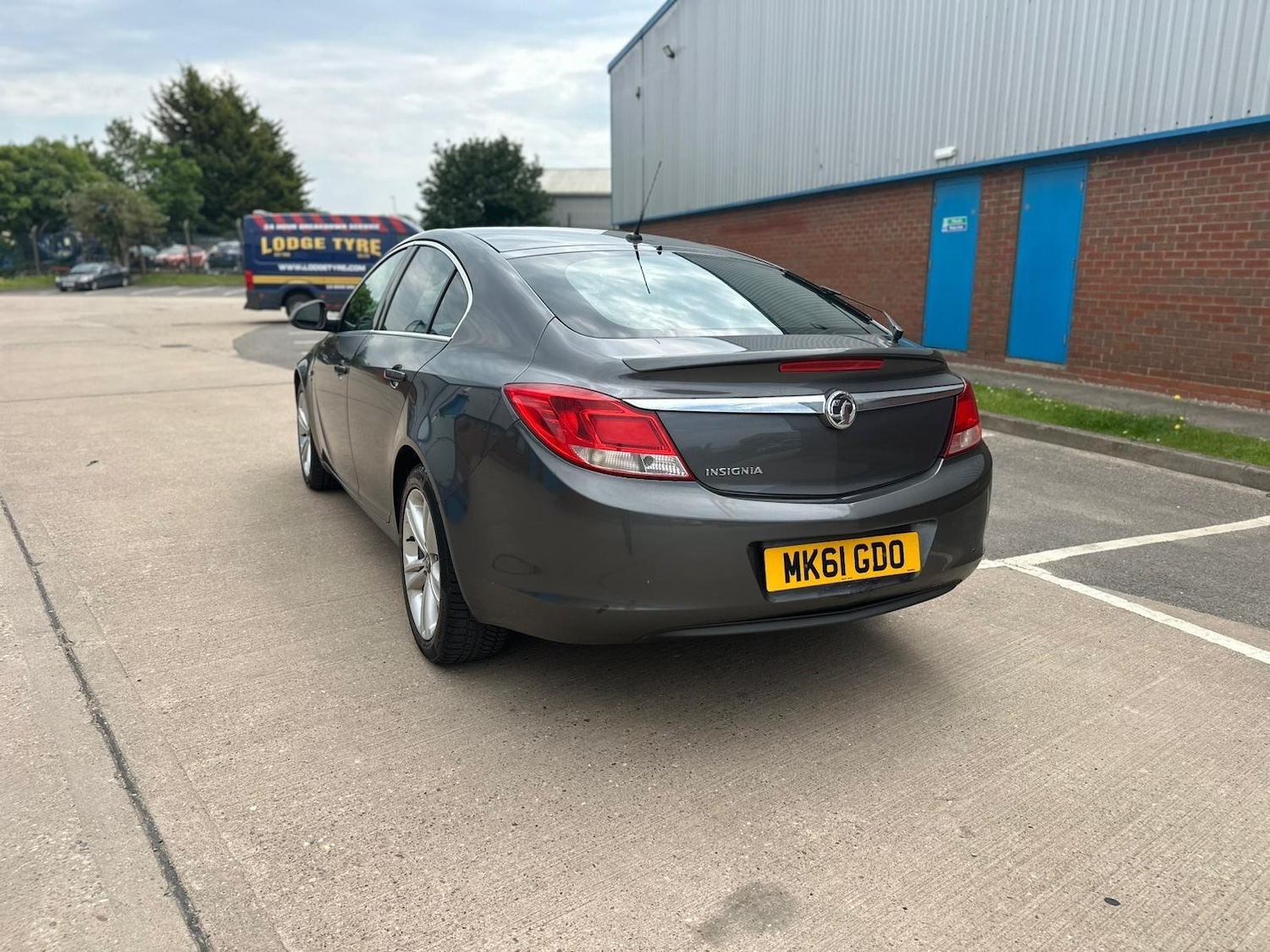 Used Vauxhall Insignia 2011 for sale - 76550046: Photo 5