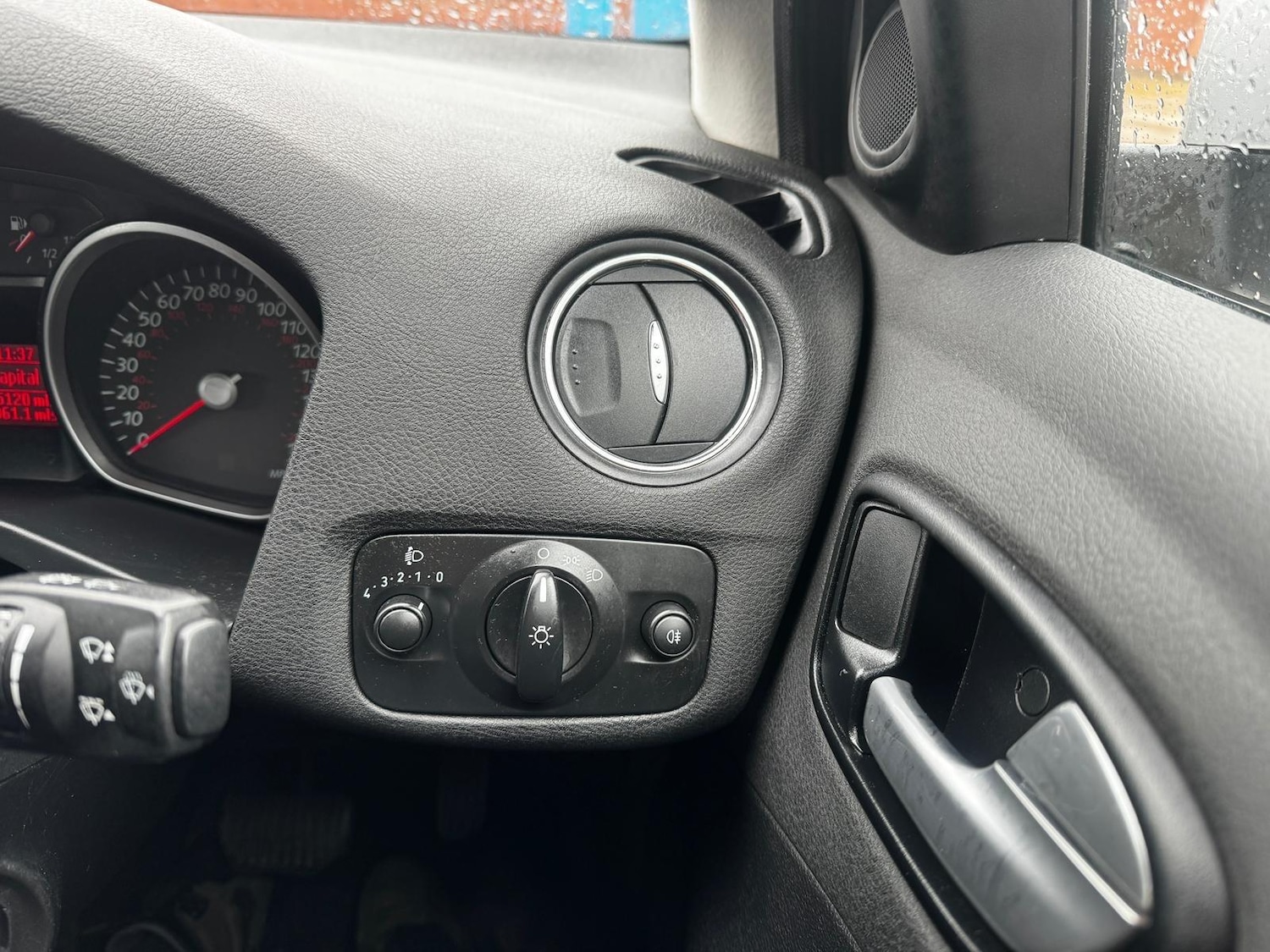 Used Ford Mondeo 2008 for sale - 77344705: Photo 27