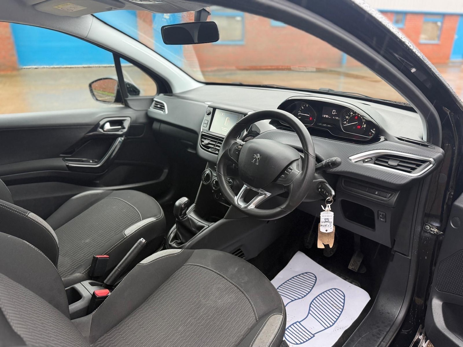 Used Peugeot 208 2016 for sale - 77230565: Photo 16