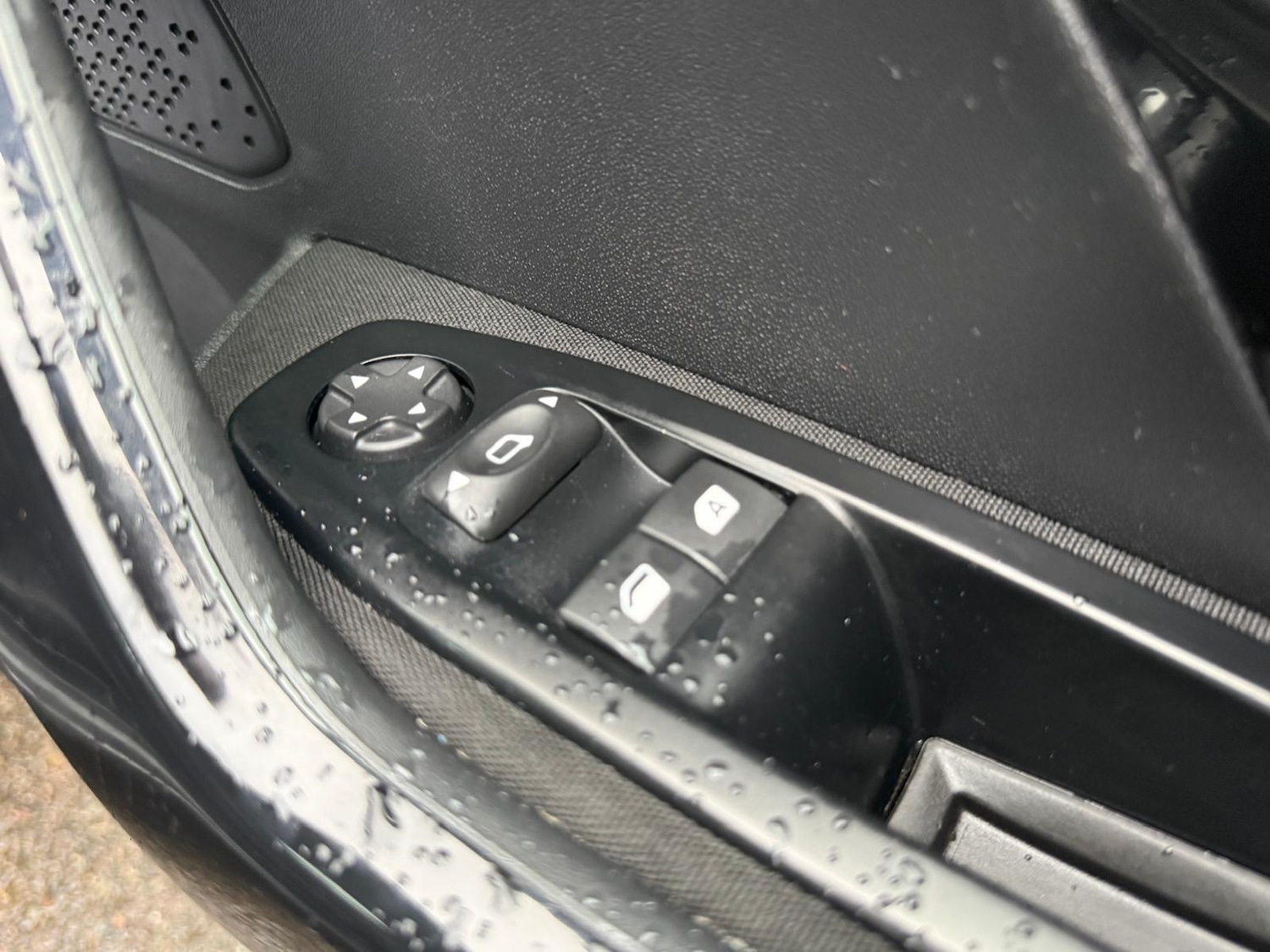 Used Peugeot 208 2016 for sale - 77230565: Photo 18