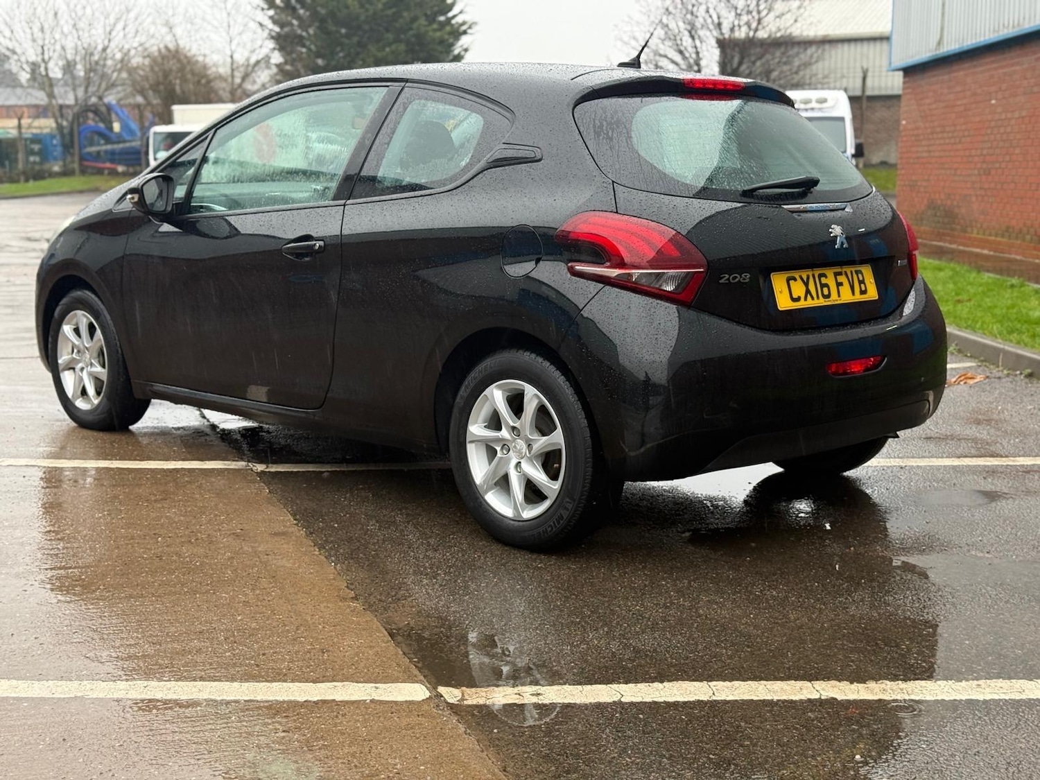 Used Peugeot 208 2016 for sale - 77230565: Photo 7