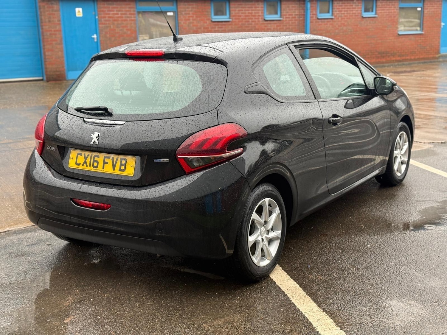 Used Peugeot 208 2016 for sale - 77230565: Photo 8