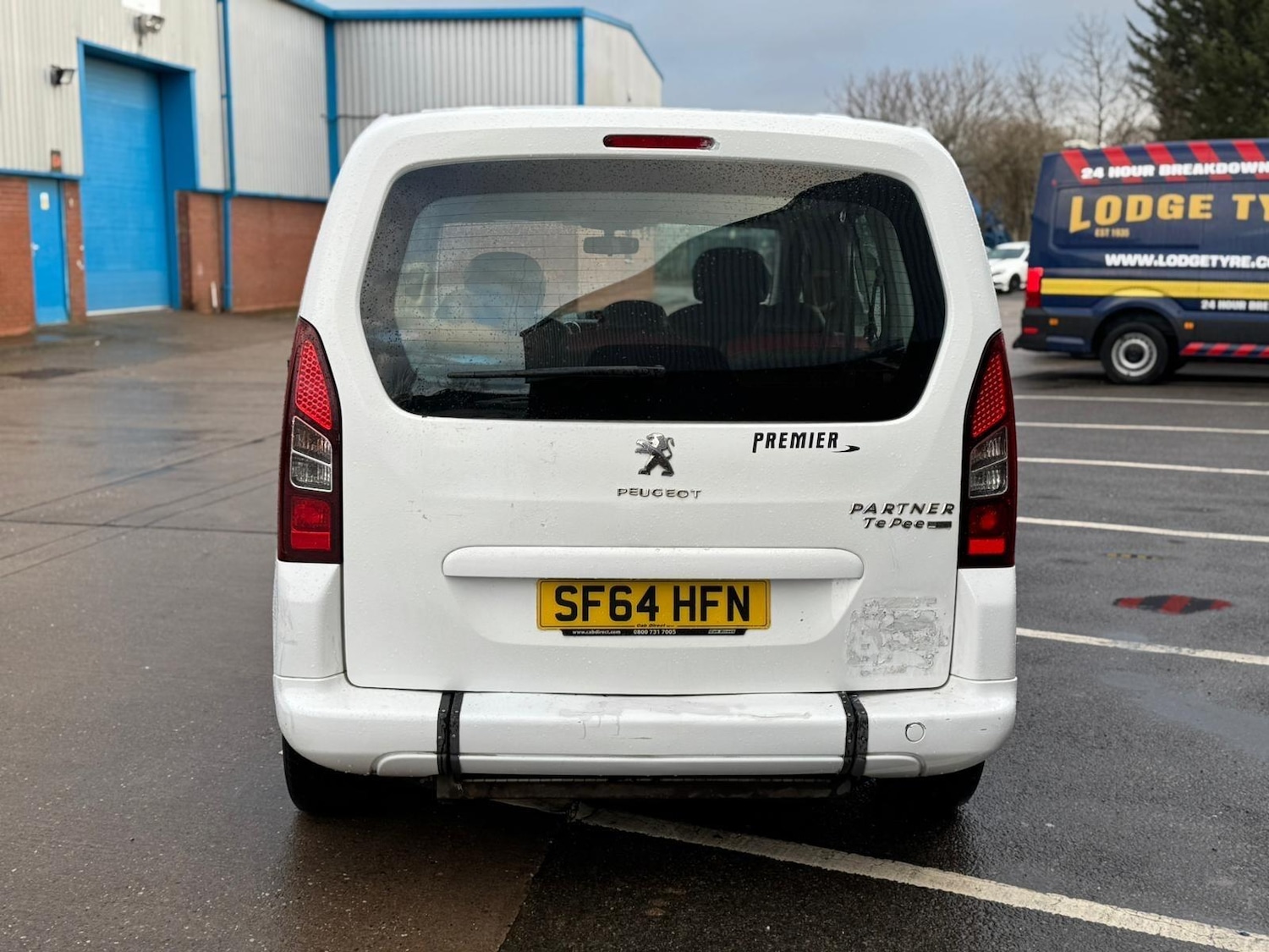 Used Peugeot Partner Tepee 2014 for sale - 77143717: Photo 2