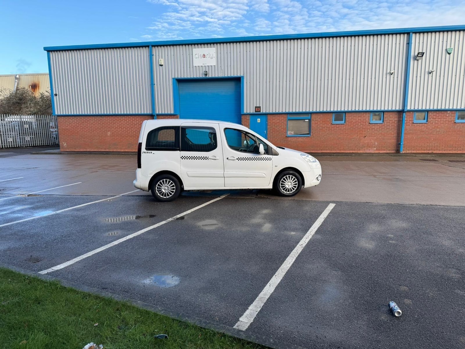 Used Peugeot Partner Tepee 2014 for sale - 77143717: Photo 4