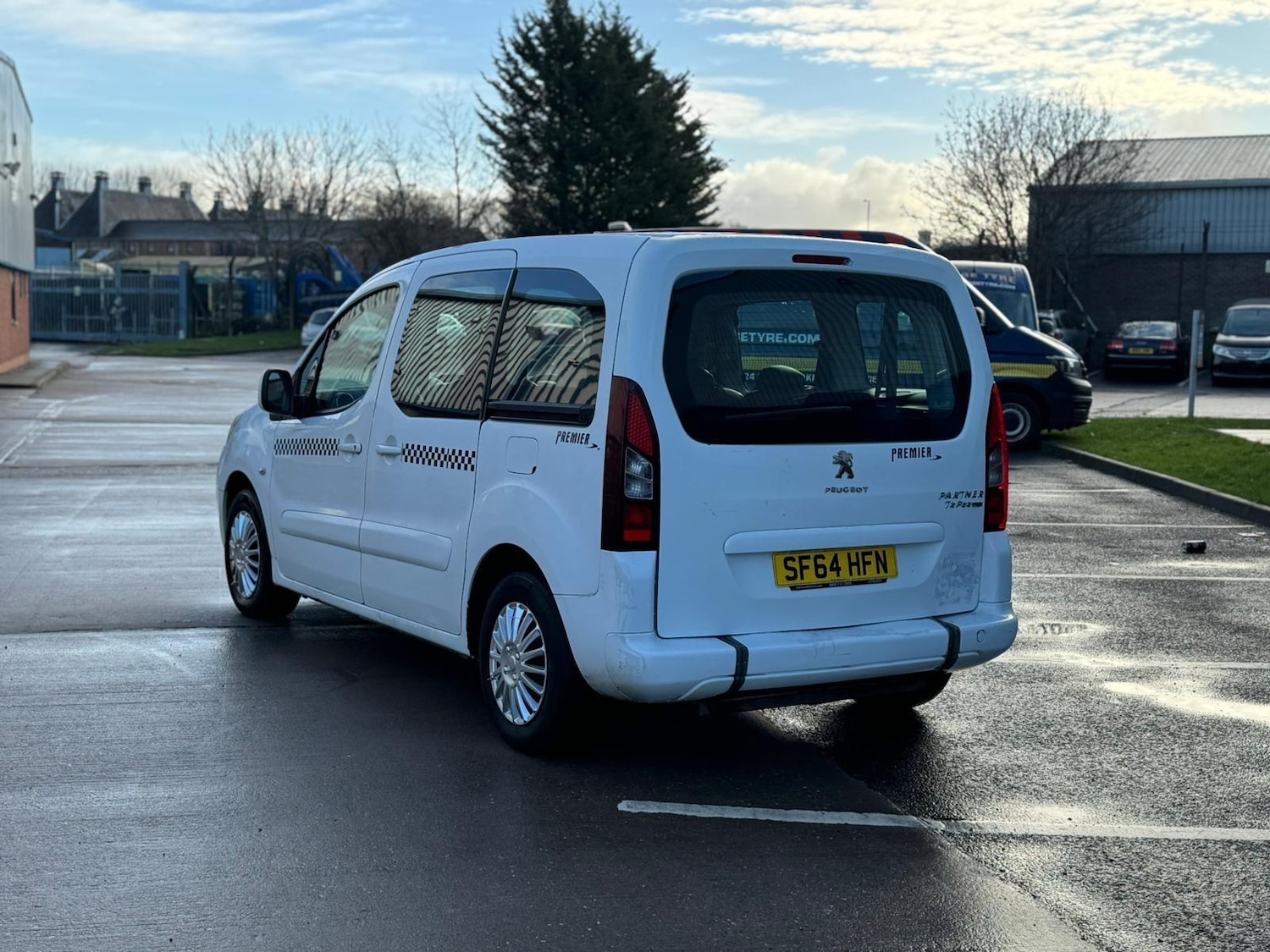 Used Peugeot Partner Tepee 2014 for sale - 77143717: Photo 5