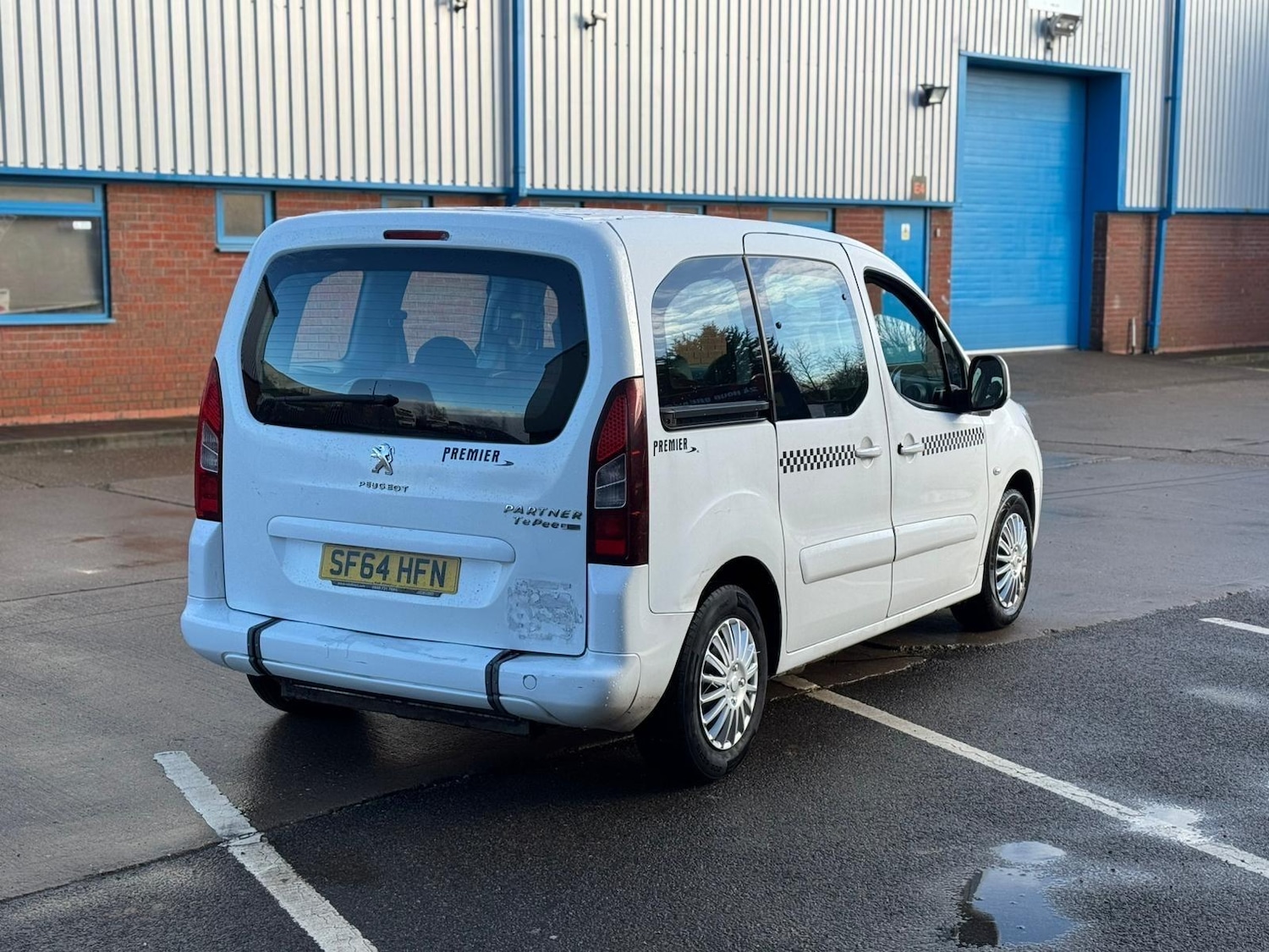 Used Peugeot Partner Tepee 2014 for sale - 77143717: Photo 6