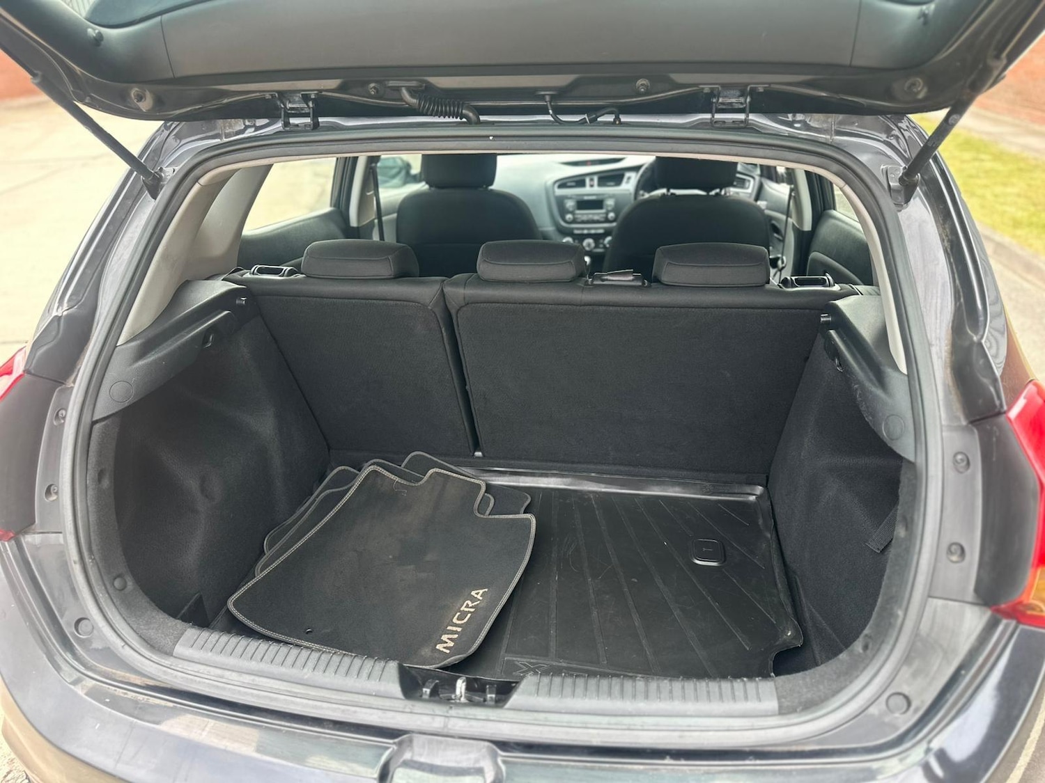 Vehicle 27