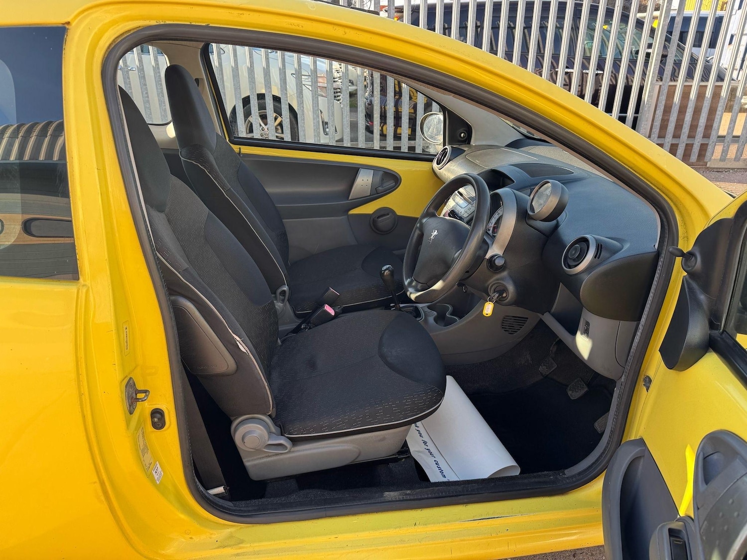 Used Peugeot 107 2009 for sale - 76072450: Photo 17