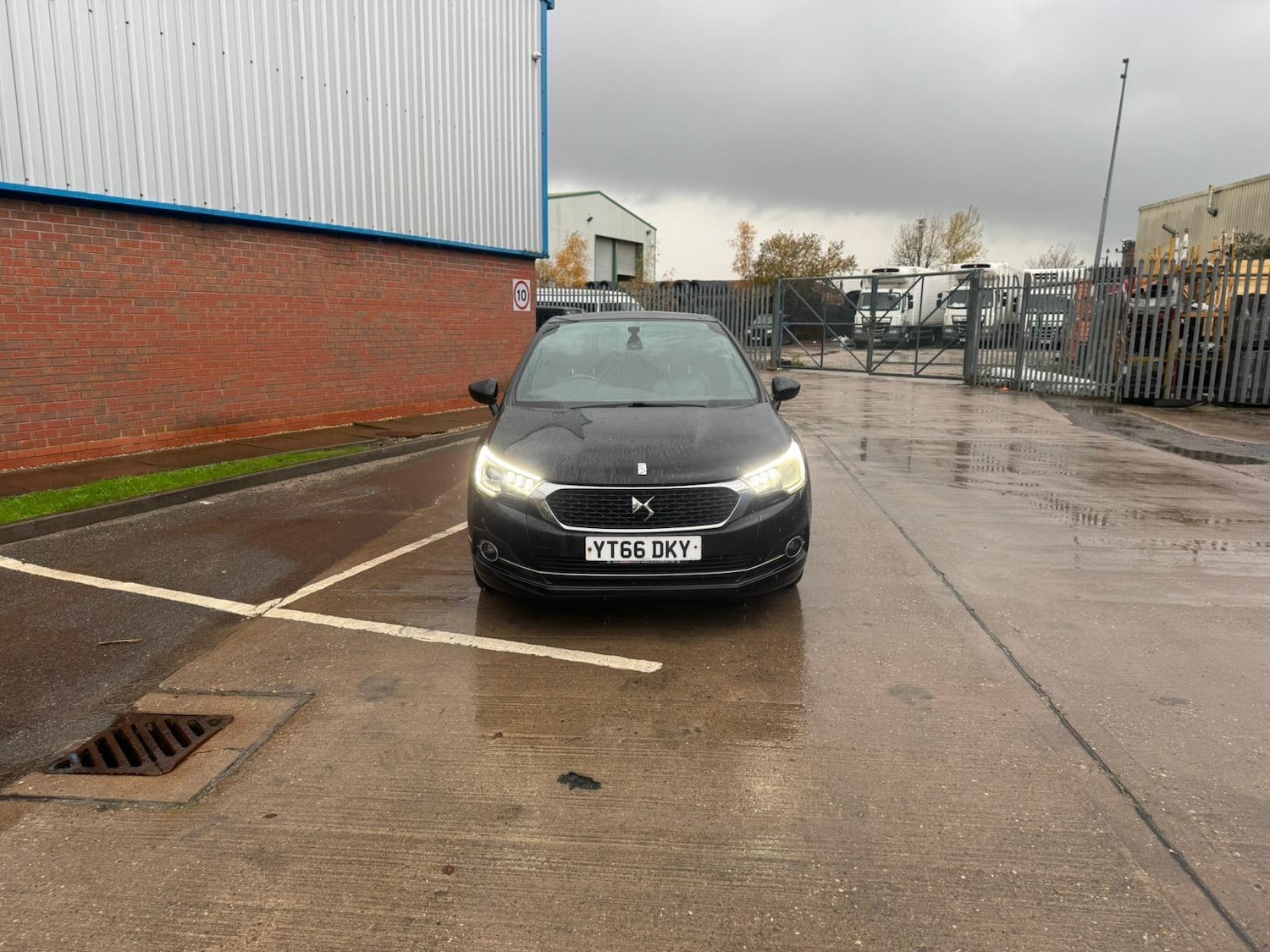 Used DS Automobiles DS 4 2016 for sale - 76823645: Photo 1